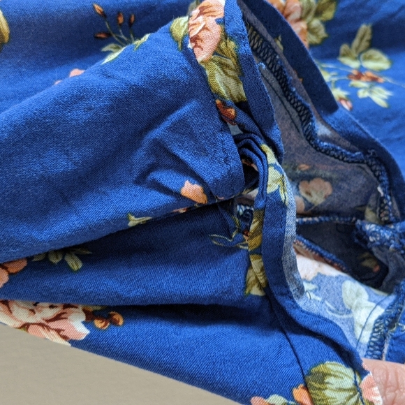 Floral Romper - Picture 3 of 4